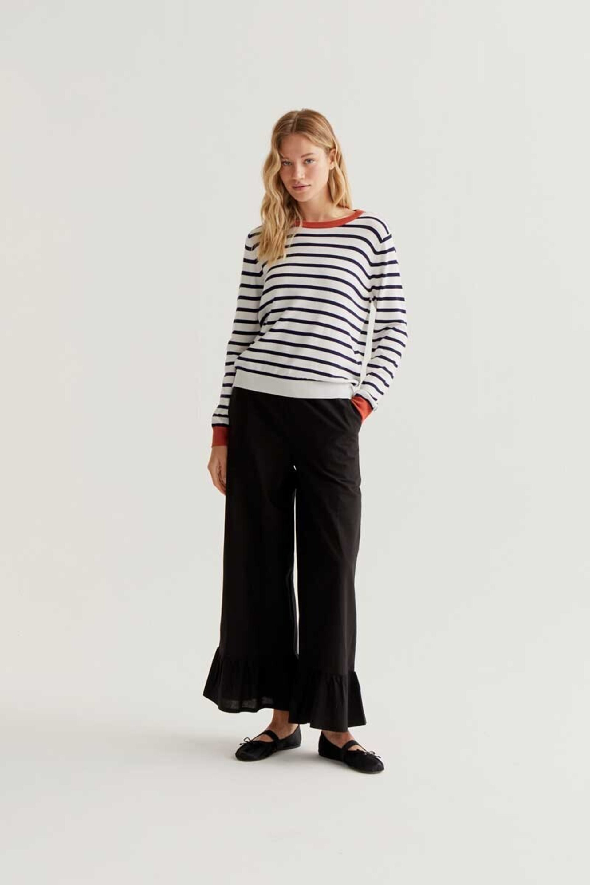 Jersey de punto con estampado de rayas azul marino y blanco compañía fantástic - 3