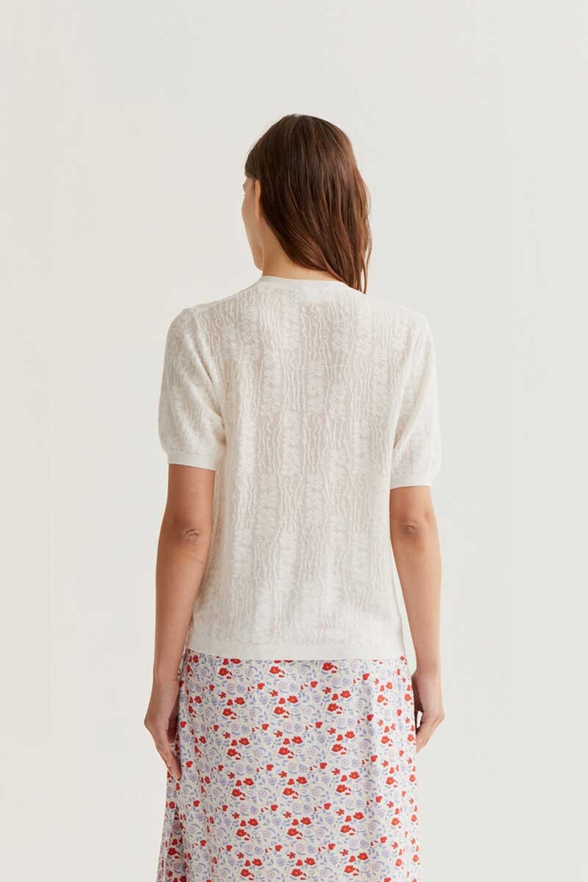 Cardigan punto floral blanco con volantes compañía fantástica - 5