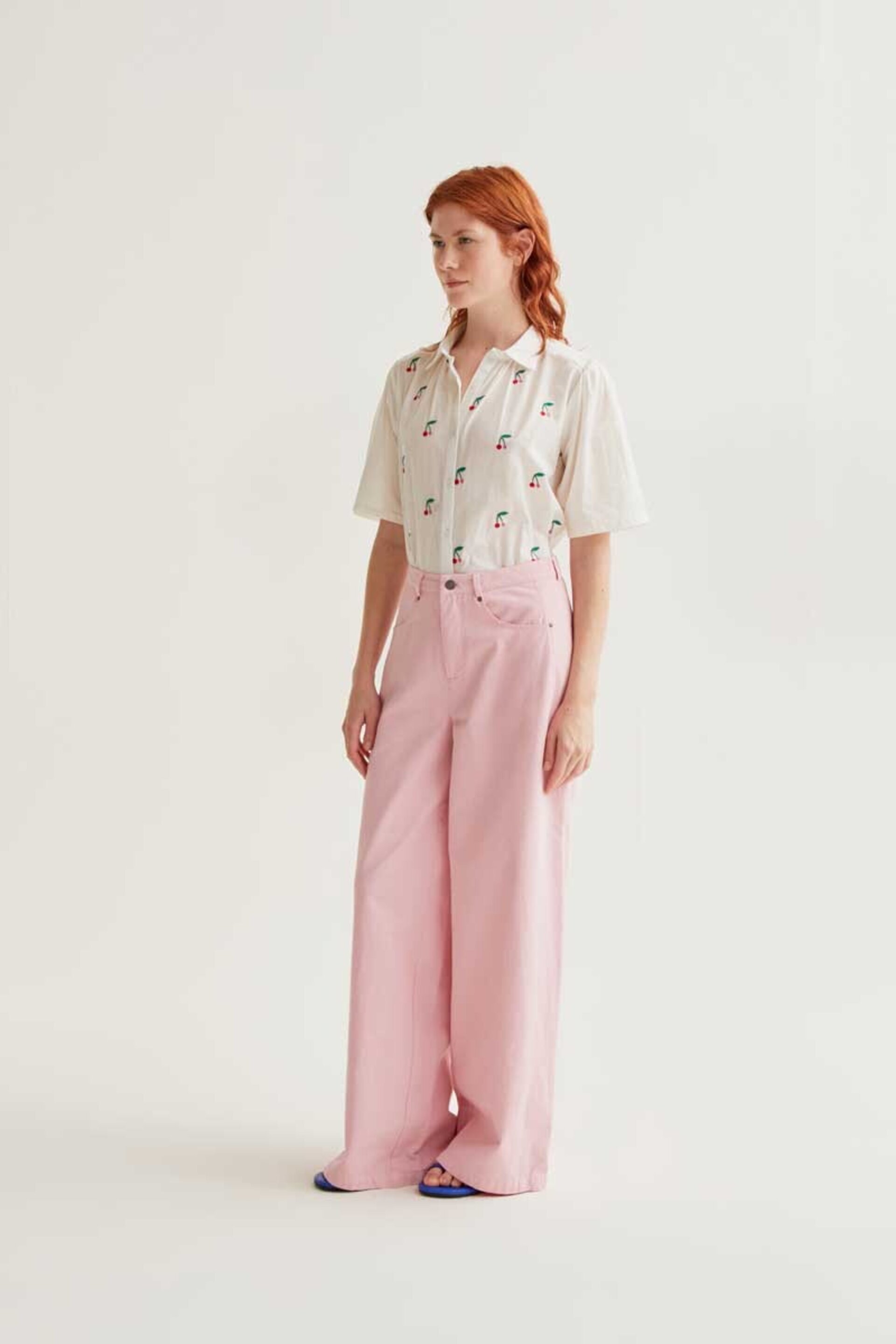 Camisa con estampado white cherries compañía fantástica - 3