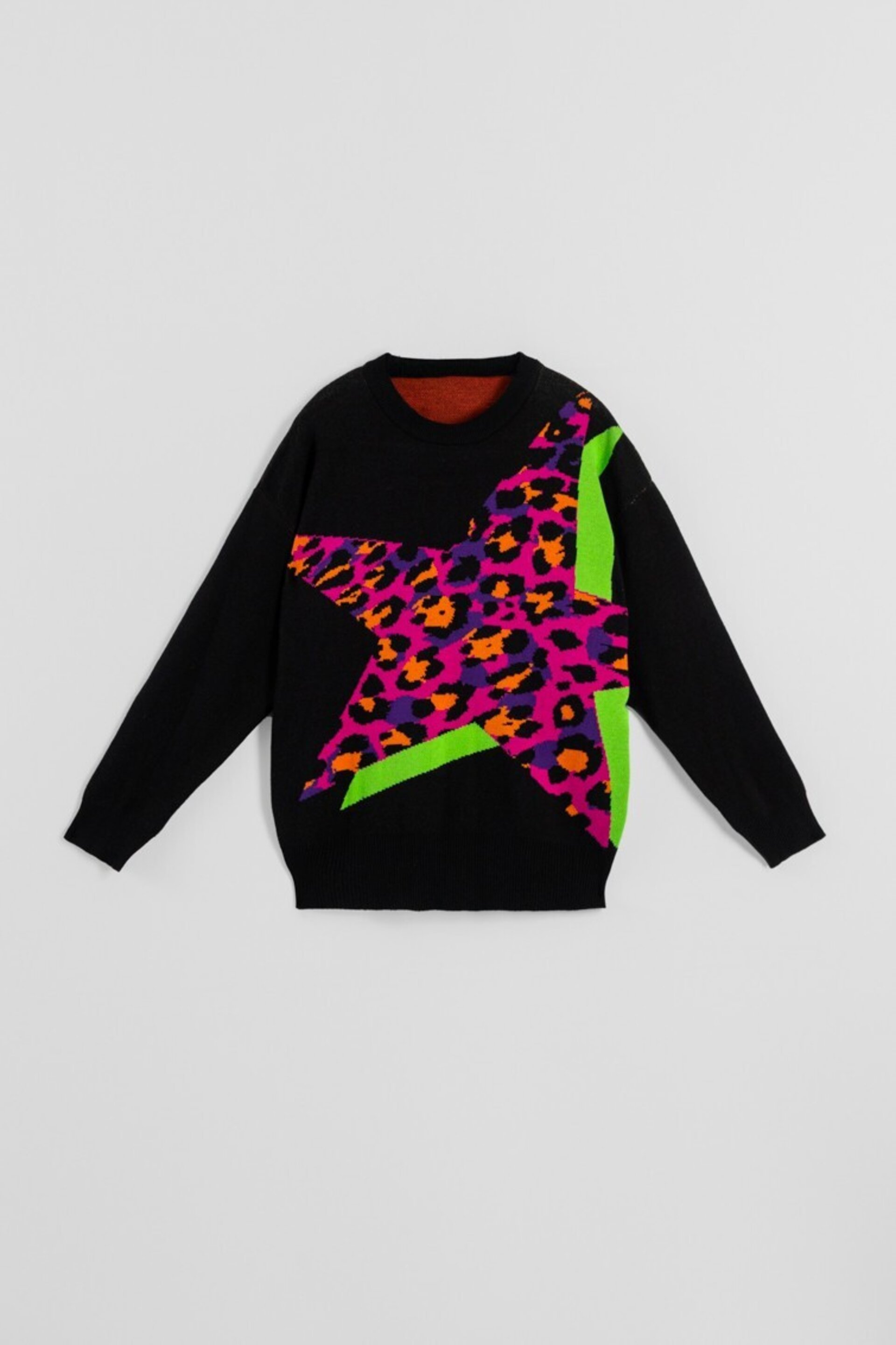 Suéter otherside de estampado de estrellas con animal print de lolina - 4