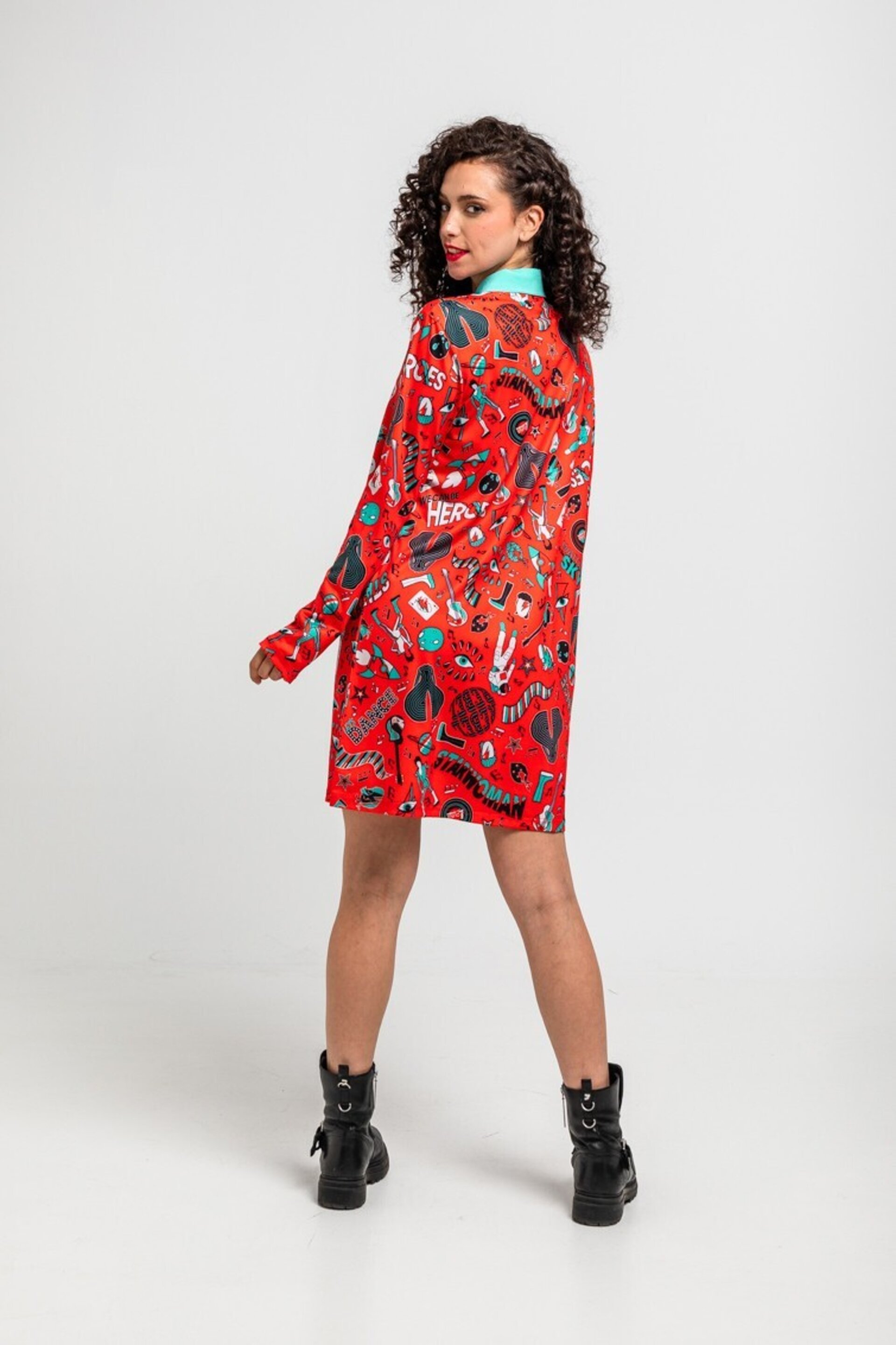Vestido polo rojo de estampado Bowie de Lolina - 4