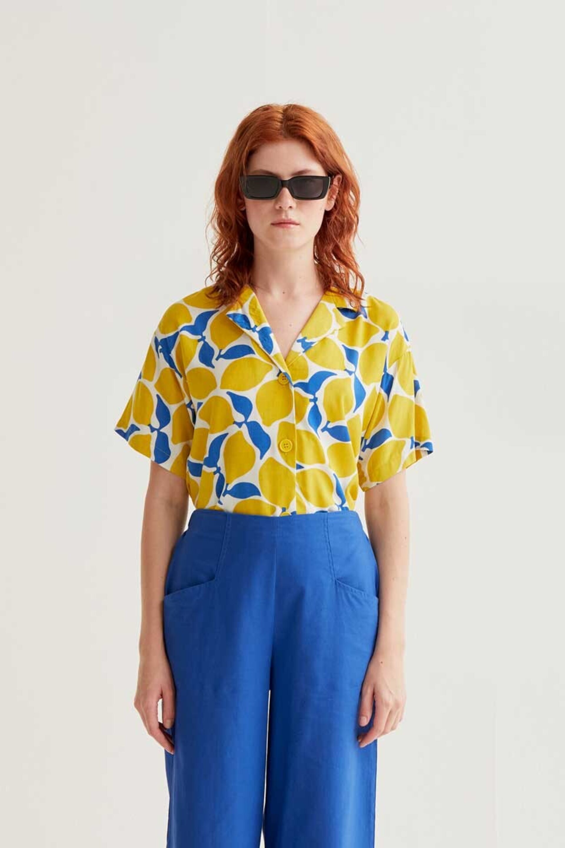 Camisa con estampado de limoncello compañía fantástica - 1