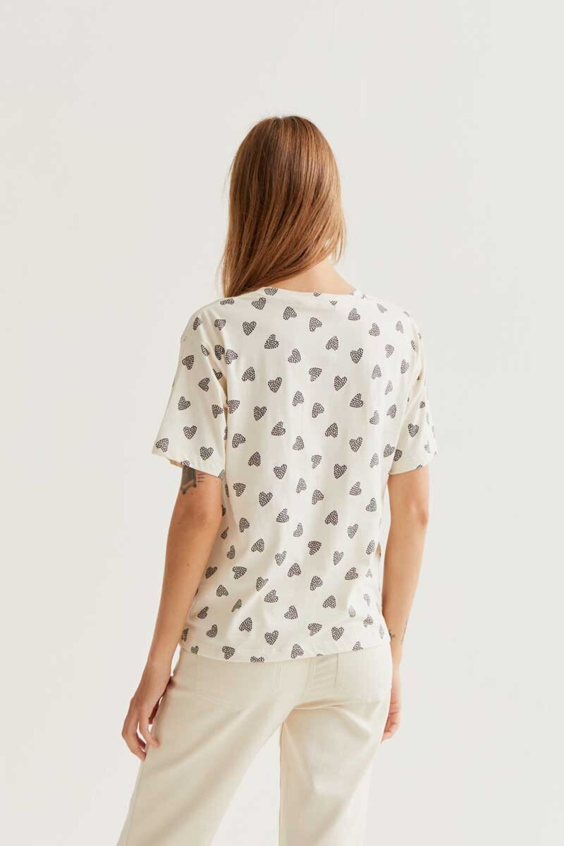 Camiseta con estampado ladybug black compañía fantástica - 5