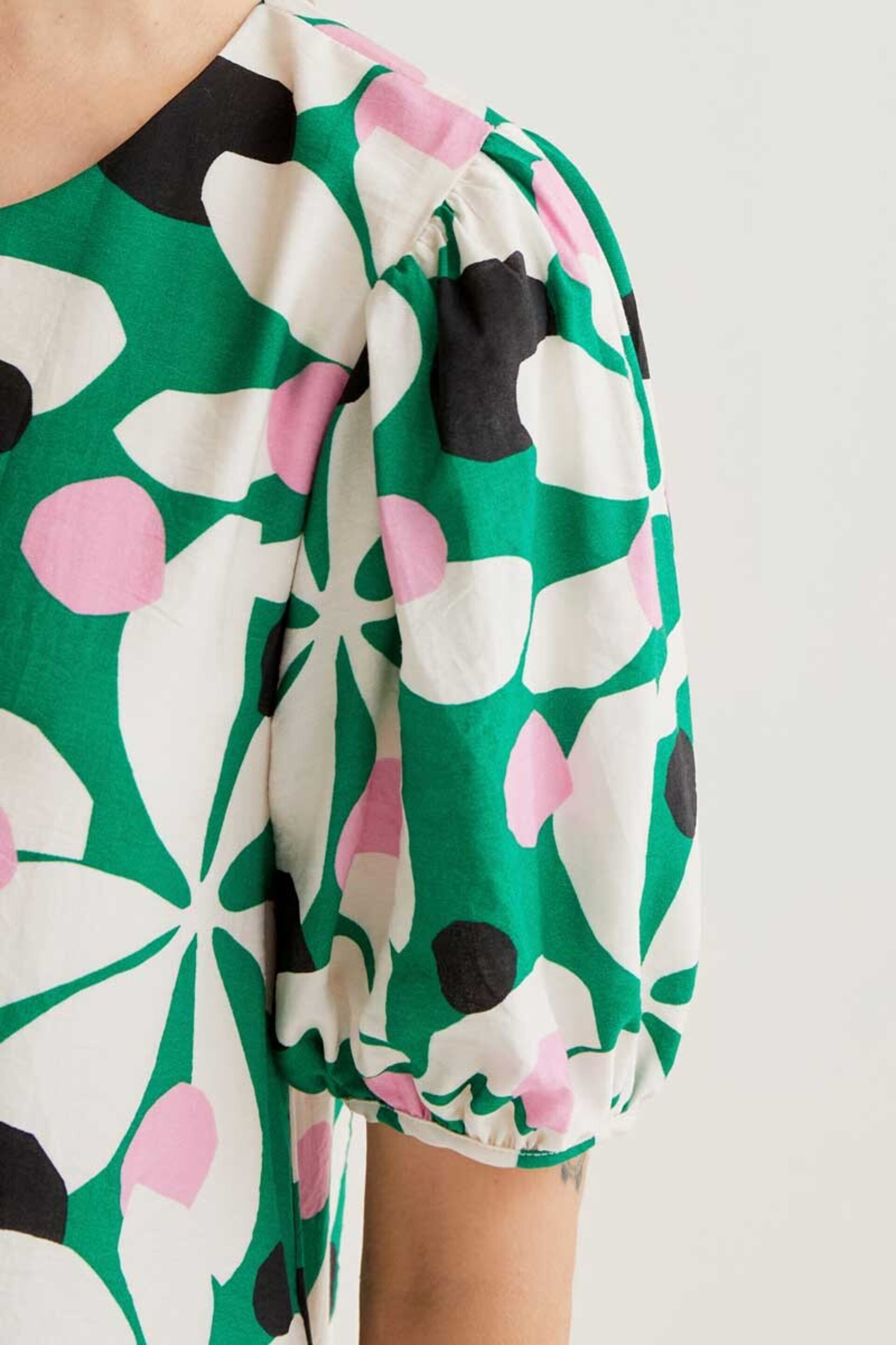 Vestido corto con estampado Hosta compañía fantástica - 4