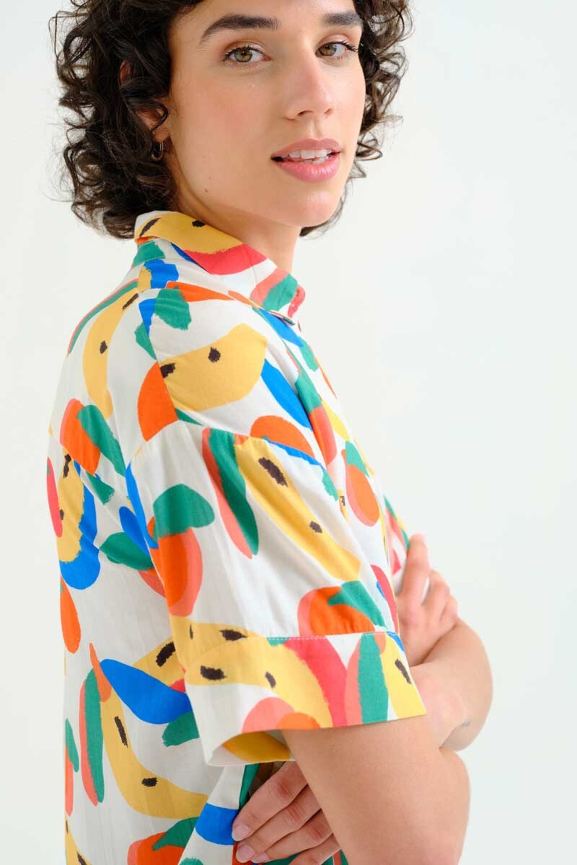 Camisa con estampado tutti frutti small compañía fantástica - 5