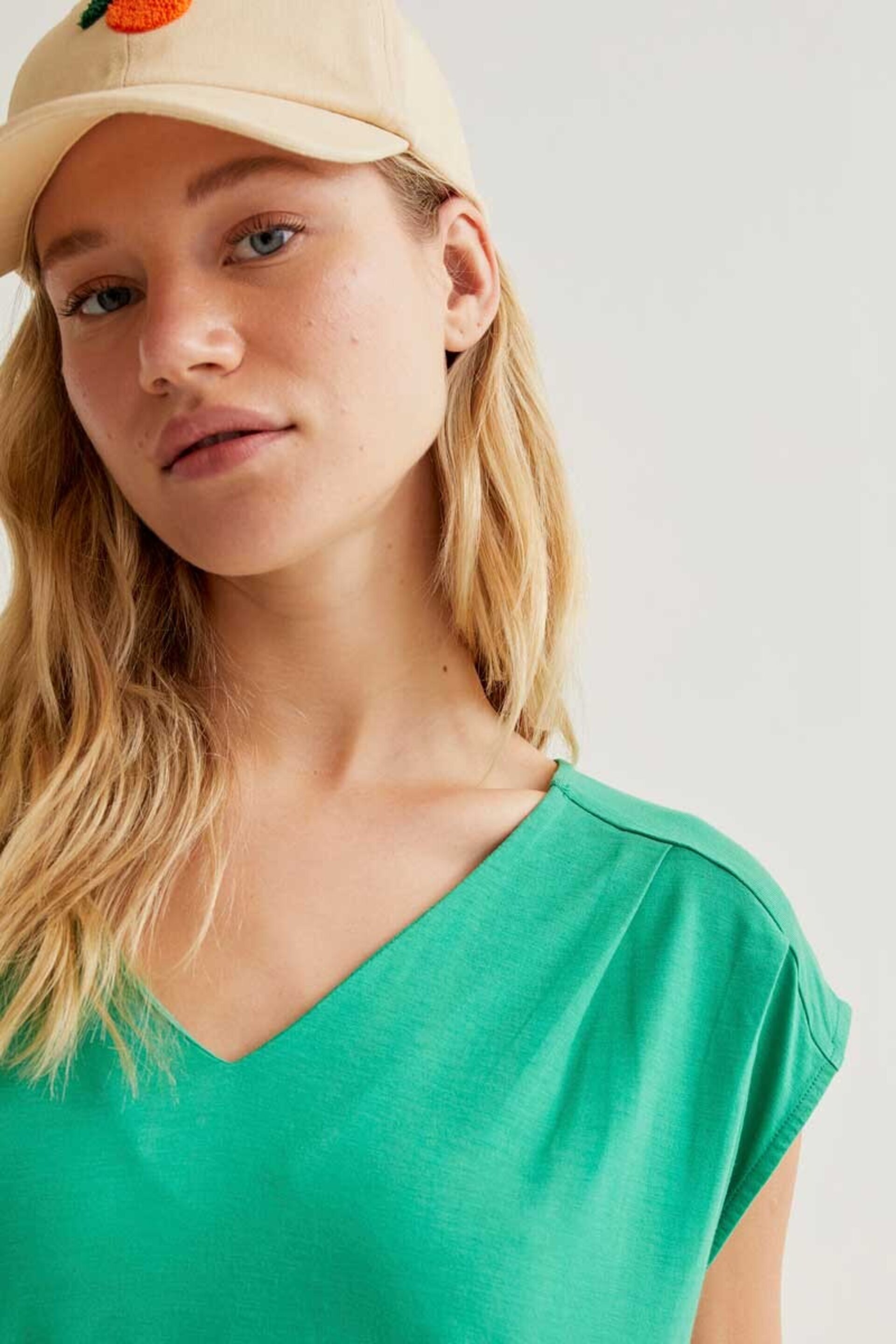 Camiseta verde manga sisa compañía fantástica - 2