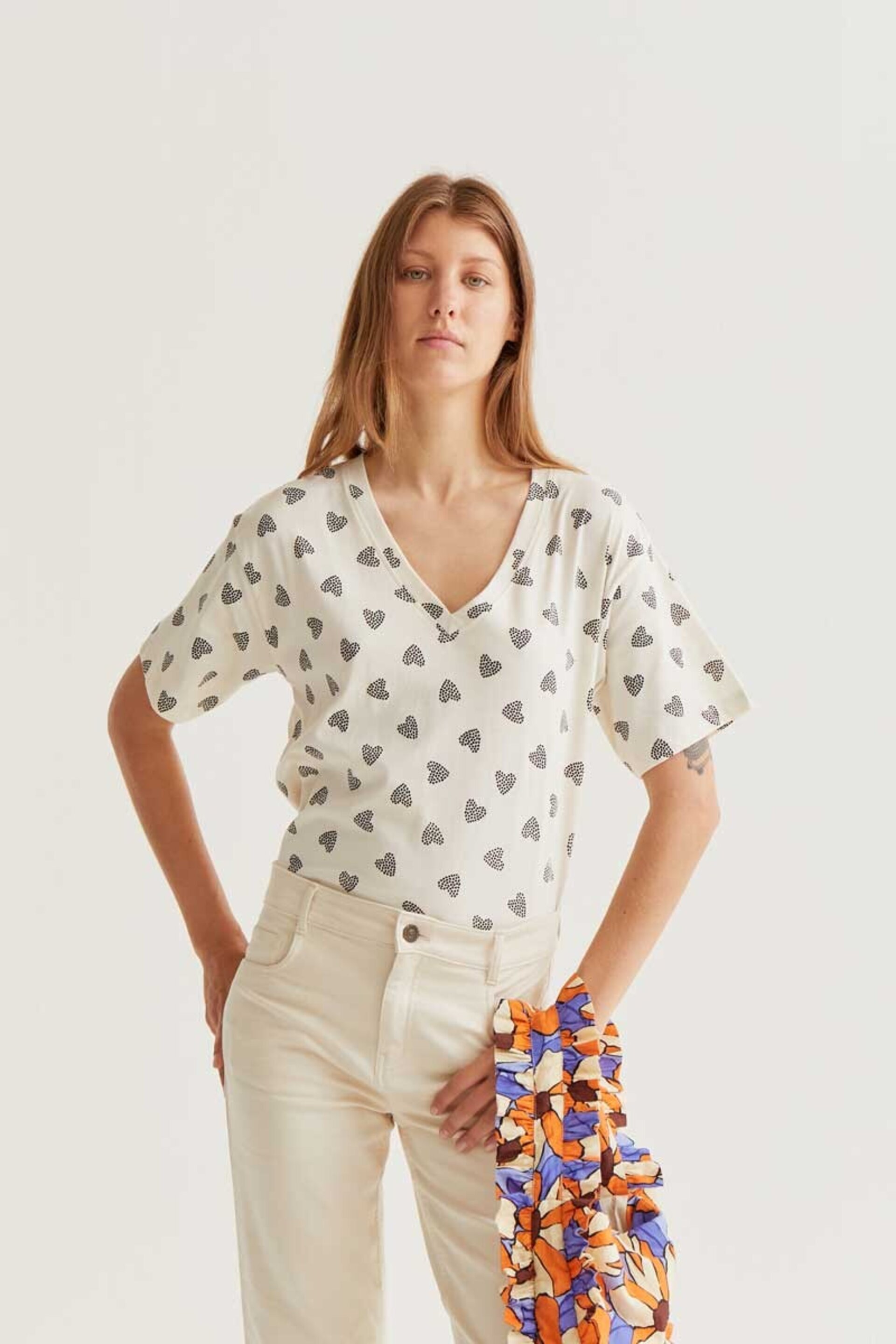 Camiseta con estampado ladybug black compañía fantástica - 1