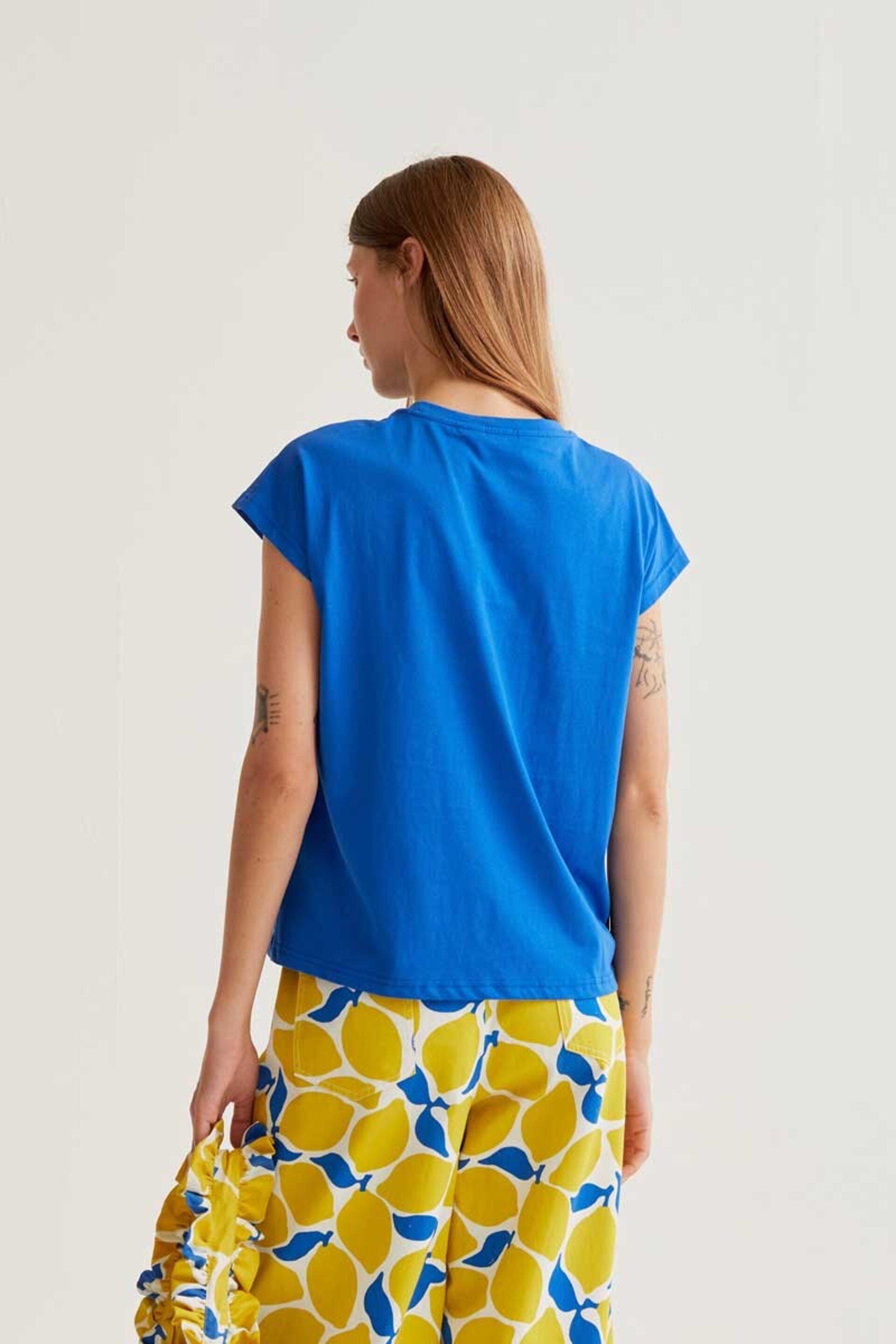 Camiseta básica 100% algodón azul compañía fantástica - 5