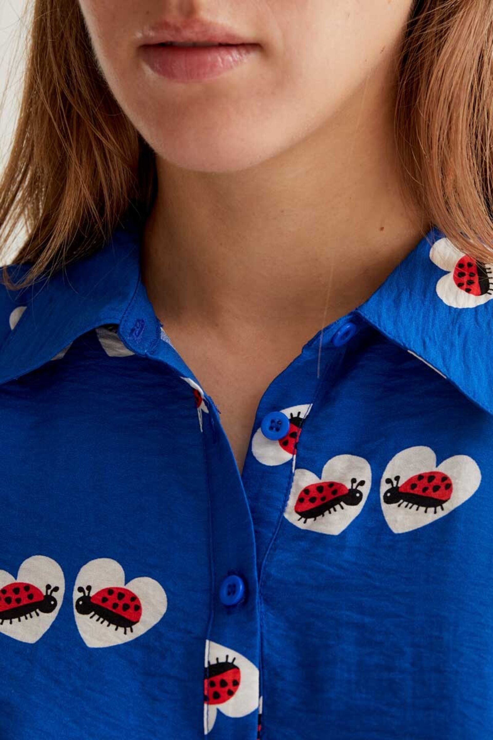 Vestido corto con estampado coccinella compañía fantástica - 4