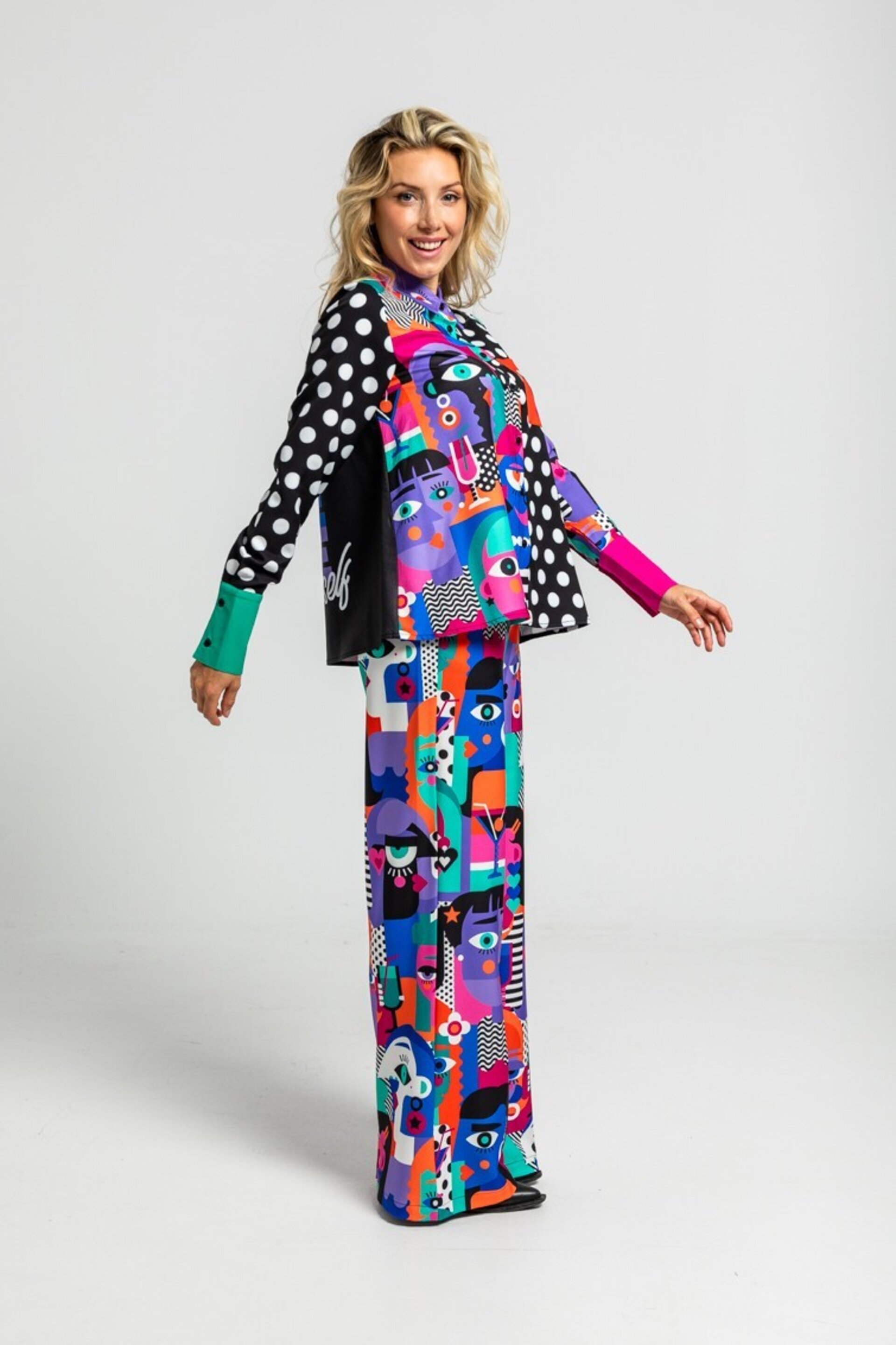 Camisa combinada de estampado geométrico caras Picasso de Lolina - 5