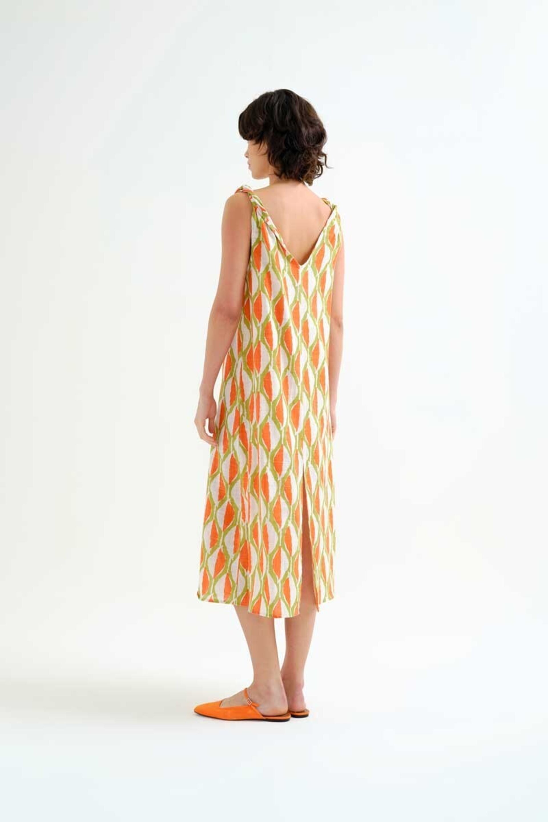 Vestido corto con estampado aloe compañía fantástica - 4