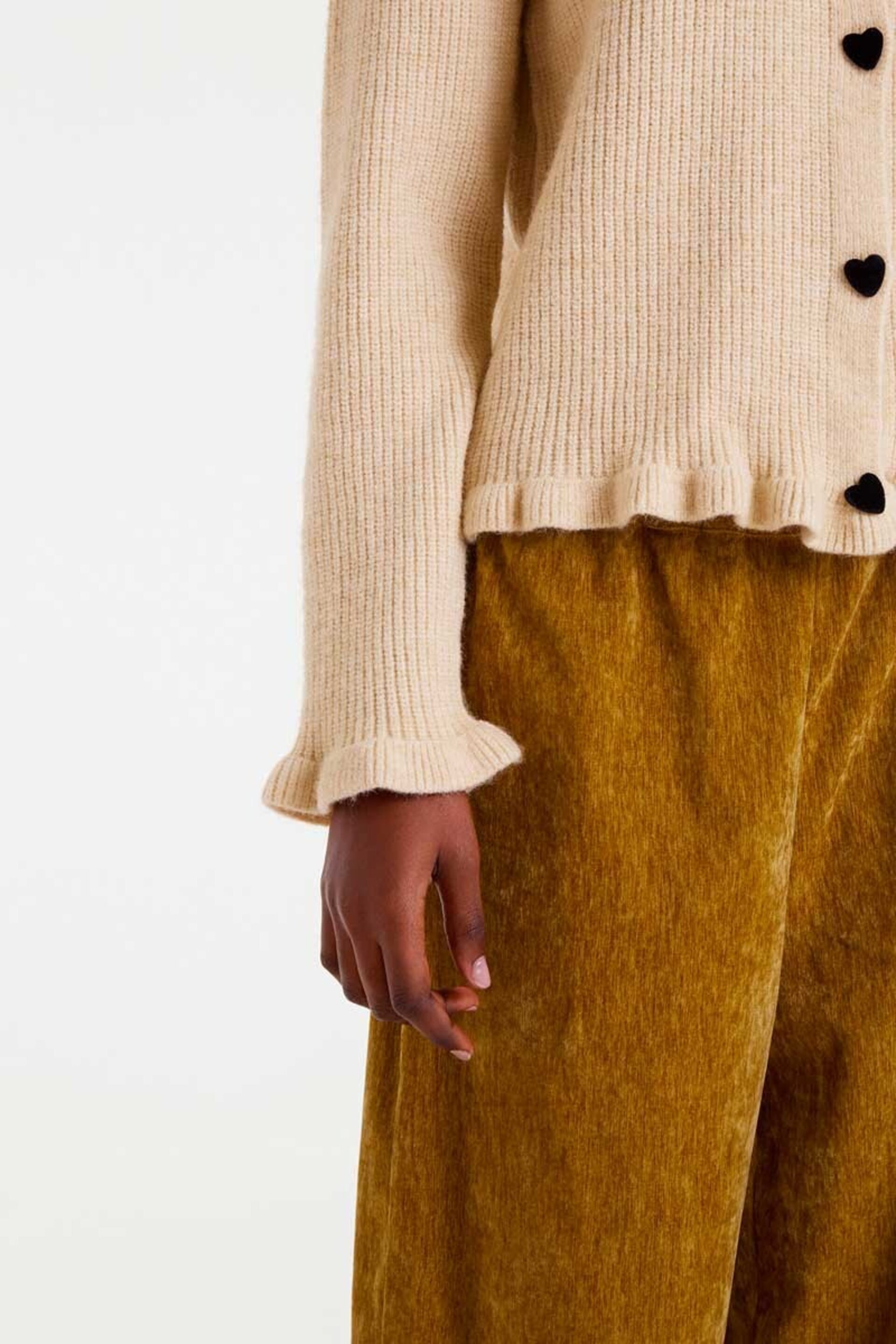 Cardigan punto beige con detalle de corazones compañía fantástica - 4