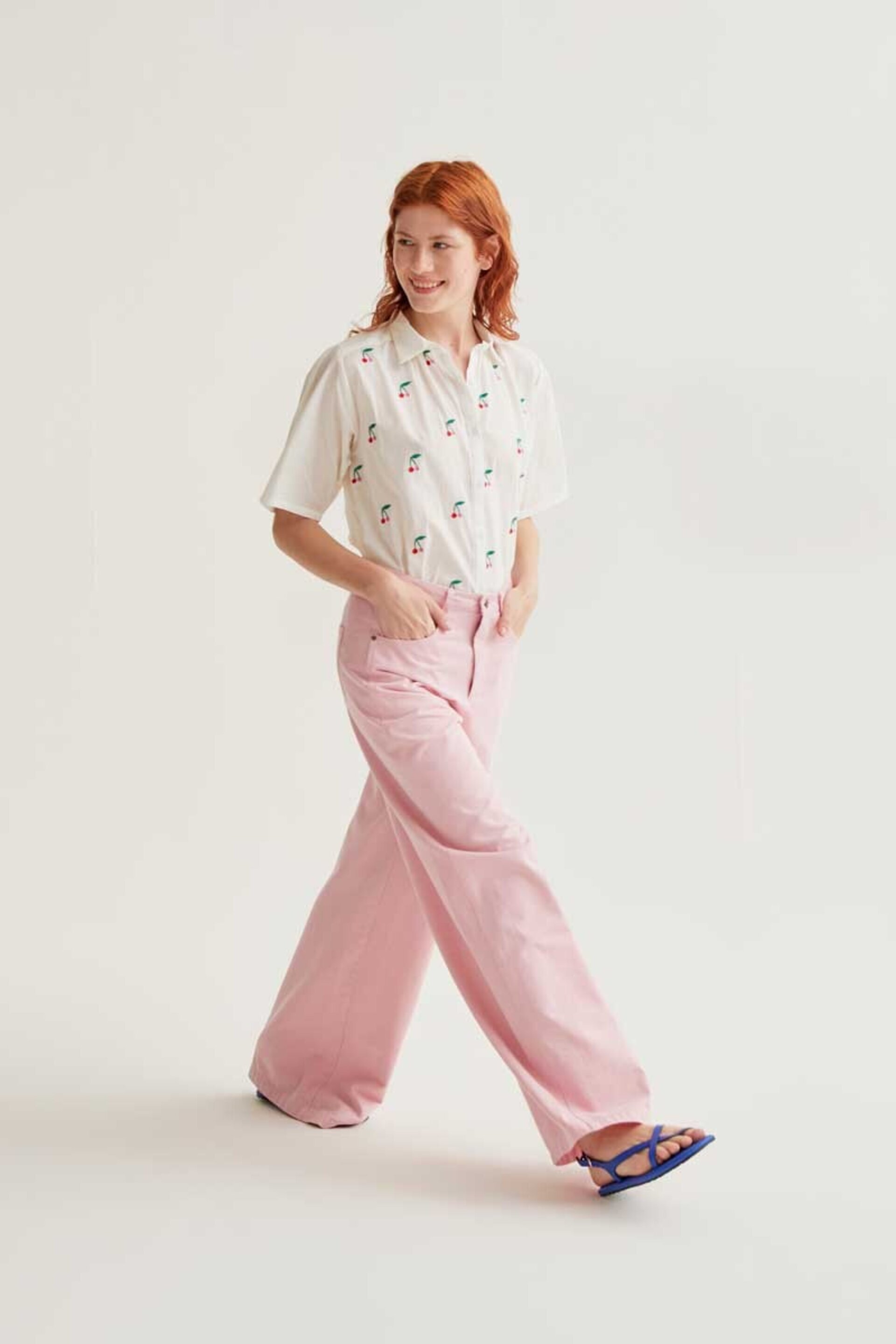 Camisa con estampado white cherries compañía fantástica - 4